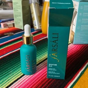 Farsali Skintune Blur 1 fl oz New Never opened